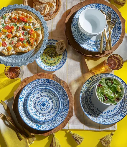 Vista 4 de Corelle Vitrelle - Juego de platos de aperitivos de 6 piezas, vidrio de triple capa y resistente a las astillas, 6 3/4 pulgadas, platos redondos