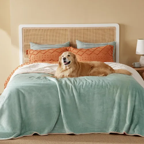 Vista 37 de Bedsure - Mantas impermeables para perros pequeños - Manta de felpa de sherpa con impresión suave lavable para perros y gatos, protector de muebles
