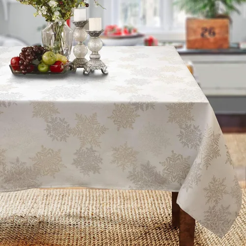 Vista 5 de CAIT CHAPMAN HOME COLLECTION - Mantel festivo de copos de nieve plateados y dorados metálicos en jacquard tejido (mantel de 35 x 183 cm)