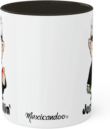Vista 4 de MEXICANDOO AMLO - Taza de café Just Chillin, divertida caricatura, Muñeco AMLITO, taza de cerámica blanca brillante con colores vibrantes