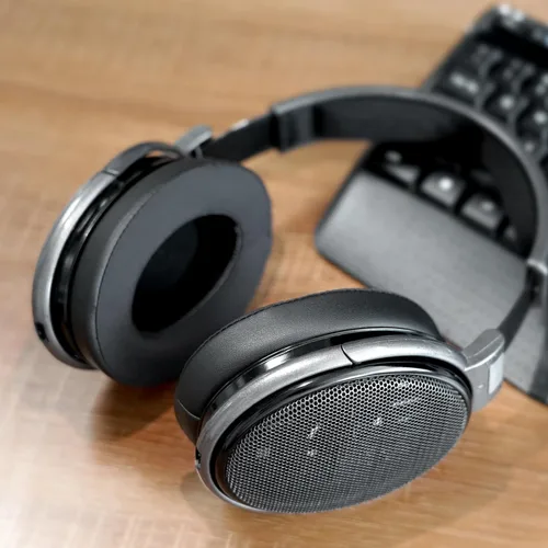 Vista 6 de GVOEARS - Almohadillas de gel refrescante de repuesto para auriculares Sennheiser HD650 / HD660 S / HD600 / HD6XX / HD58X / HD580 / HD565 / HD545