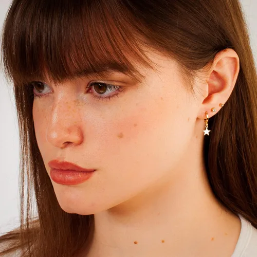 Vista 16 de 14K Gold Clasp Closure Dangle Earrings, Trendy Hoop with Charm, Huggie Hoop Earrings, Hypoallergenic Nickel Free Earrings, Lightweight Huggies for