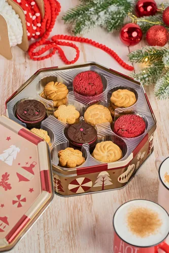 Vista 10 de Dux Holiday Cookies - Lata octogonal, paquete de 3 variedades variadas con galletas de chocolate y vainilla, 9.17 onzas