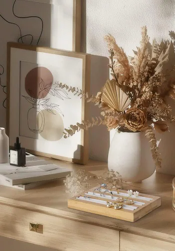 Vista 3 de Soporte de exhibición de anillos de madera de bambú, bandeja organizadora de aretes, regalo ideal para niñas y mujeres, soporte rectangular