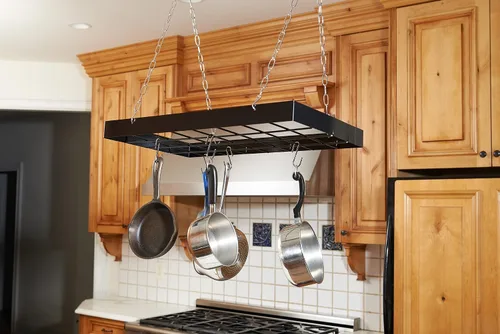 Vista 5 de Fox Run Estante para colgar ollas de cocina, estante rectangular con cadenas y 6 ganchos