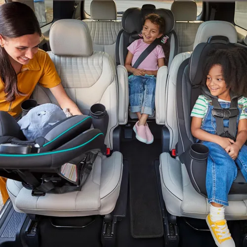 Vista 13 de Safety 1st Grow and Go Asiento de coche convertible todo en uno delgado, orientado hacia atrás, de 2.3-18 kg, orientado hacia adelante (14–29 kg)