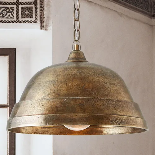 Vista 4 de Capital Lighting 330311XB Sedona - Colgante de cúpula de metal industrial de aluminio fundido en arena hecho a mano, 1 luz de 100 vatios, 12 Latón