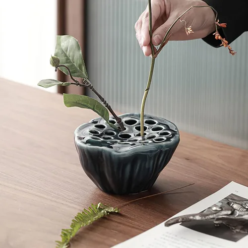 Vista 5 de Florero de cerámica en forma de loto, 1 maceta de cerámica con forma de loto, arreglo floral para decoración del hogar y la oficina