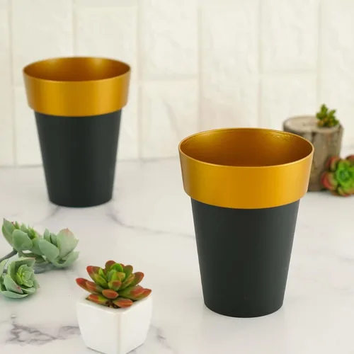 Vista 11 de Efavormart - Paquete de 2 macetas decorativas para interiores y jardines con borde blanco y dorado de 6 pulgadas