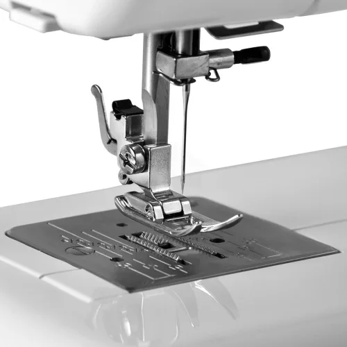 Vista 2 de Janome- Máquina de coser
