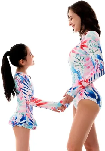Vista 4 de Traje de baño a juego para mujeres y niñas traje de baño de manga larga de una pieza con protección UPF 50+ (por favor, pide por separado)