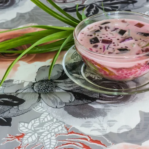 Vista 5 de Ruam Mitt Thai -Tapioca Dessert (8oz) by Madam Pum Brand.