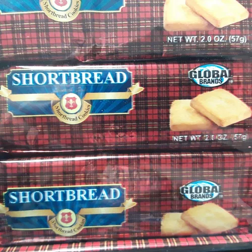 Vista 3 de Galletas de mantequilla – 4 paquetes individuales por caja – 2 paquetes – 8 en total. Ideal como un aperitivo navideño, perfecto para mojar en leche