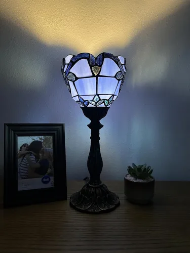 Vista 4 de Tiffany - Mini lámpara de mesa con antorcha azul, estilo barroco, lavanda, vitral, incluida, bombilla LED para sala de estar, comedor, dormitorio