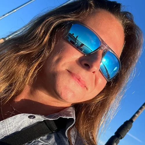 Vista 6 de KastKing Huzzah - Lentes de sol deportivos, polarizados y con protección ultravioleta, para hombres y mujeres, ideales para conducir, pescar, hacer