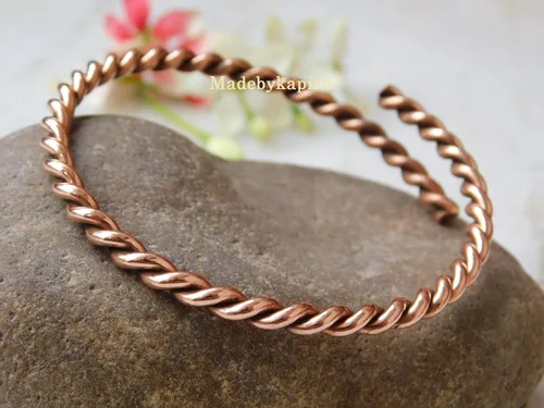 Vista 3 de Pulsera tensor hecha a mano de cobre puro 100% cobre, brazalete tensor de cobre, brazalete de cobre de la artritis, regalo de cumpleaños