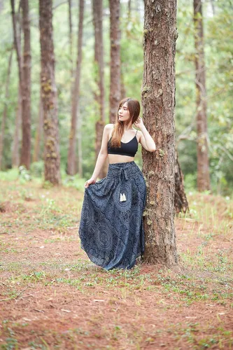 Vista 3 de Lannaclothesdesign - Falda larga para mujer de estilo bohemio, gitano, hippie, ropa de falda boho Rosa doble negra