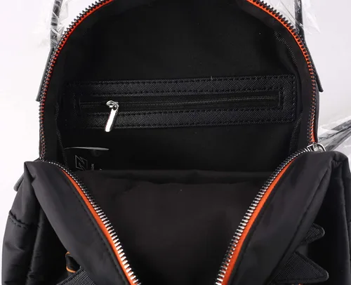 Vista 5 de Bioworld Mini mochila Dragan Ball Z, Negro -, Goku
