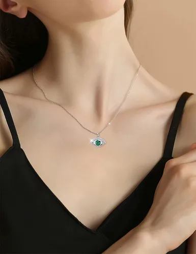 Vista 2 de Richapex Evil Eye Necklace for Women 18K Silver Plated Necklace Pure Crystal Eye Pendant Protection Necklace Ojo Turco Turkish Amulet Luck Gifts