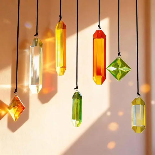 Vista 2 de HDCRYSTALGIFTS 7 piezas de prismas de cristal atrapasoles para colgar en ventanas, atrapasoles de cristal arcoíris colgantes para ventanas