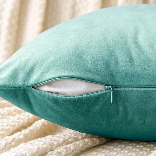 Vista 3 de EMEMA - Paquete de 2 fundas de almohada de terciopelo decorativas, fundas de cojín cuadradas suaves y sólidas para sofá, dormitorio, silla, Verde