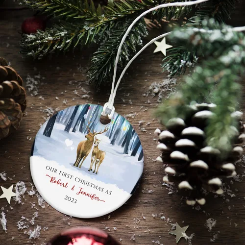Vista 5 de Adorno de Navidad personalizado con nombre y fecha, adorno de nuestra primera Navidad como el señor y la señora 2023, adorno de Navidad de recuerdo