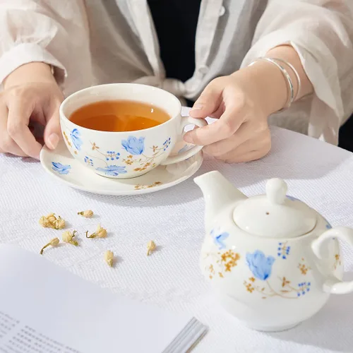 Vista 4 de Juego de té para uno, juego de tetera y taza de porcelana, tetera para uno Juego de té floral de regalo para mujeres, orquídeas