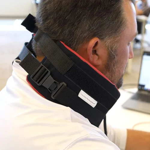 Vista 7 de Body Sport TracCollar Dispositivo de tracción cervical para cuello, pequeño/mediano, se adapta a tamaños de cuello de 14 a 16 pulgadas, liberación