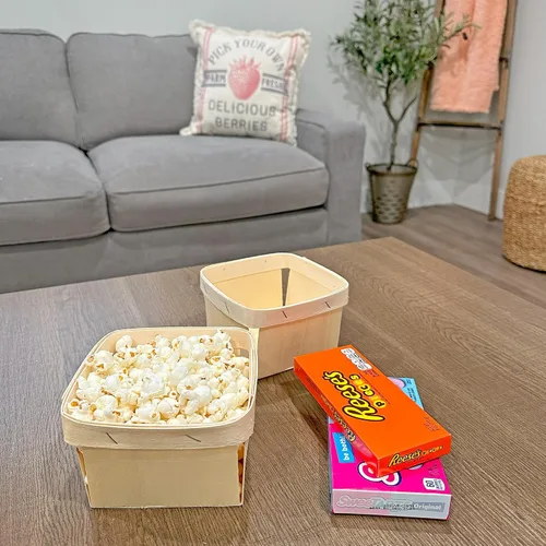 Vista 5 de Cornucopia Brands Cestas de madera de un cuarto de galón (paquete de 8); cajas cuadradas de madera ventiladas de 5.75 pulgadas para recolección