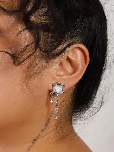 Vista 2 de Sacina Aretes góticos de corazón, aretes góticos, aretes góticos, aretes punk, joyería gótica, regalo de joyería de Halloween, Navidad, Año Nuevo