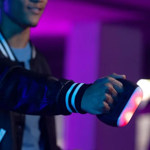 Vista 5 de RUKUSfx PRO - Mezclador de música controlado por movimiento Plus para juegos con piel, luces y sonidos adicionales, juguetes para niños a partir
