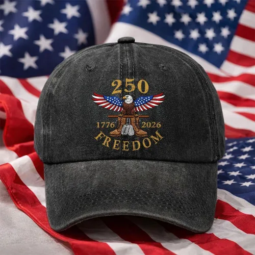 Vista 2 de Camiseta personalizada del 250 aniversario de Estados Unidos, camiseta patriótica veterana con juego de gorra, regalo para soldados retirados