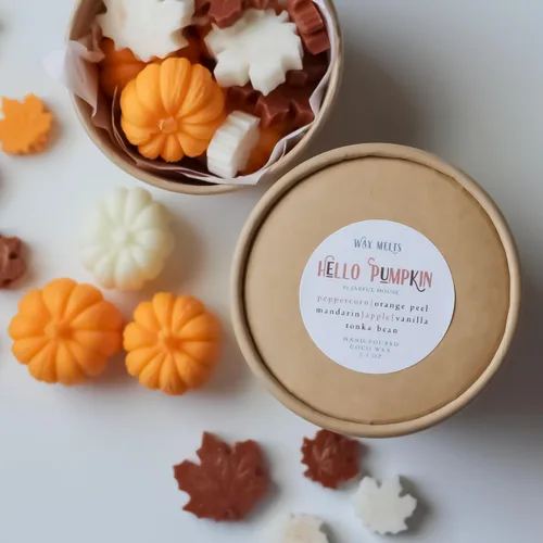 Vista 2 de Velas para Derretir Hello Pumpkin Tartas de Cera Fuertemente Perfumadas de Pimienta, Naranja, Manzana, Vainilla, Mandarina, Tonka y Frijol