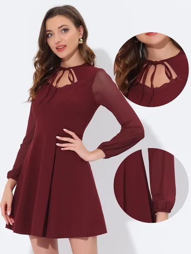 Vista 2 de Allegra K Vestido acampanado para mujer, con cuello de lazo, manga de malla gótica, minivestido