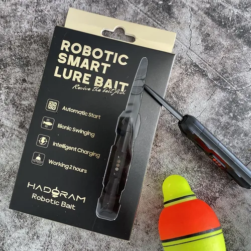 Vista 4 de Señuelo inteligente robótico para pesca, señuelos eléctricos de pesca Wobbler recargable por USB, cebo de natación, aparejos de pesca, acción