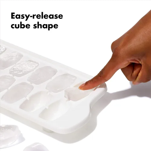 Vista 5 de OXO Good Grips - Bandeja para cubitos de hielo, 2 unidades, color blanco