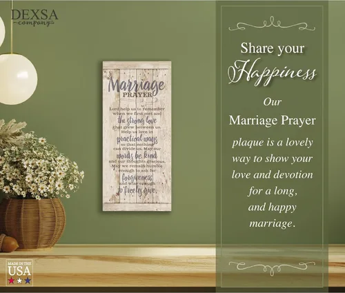 Vista 4 de Placa de madera con cita inspiradora en texto en inglés "Marriage Prayer" "Lord, help us to remember when we first met" - Elegante cuadro vertical
