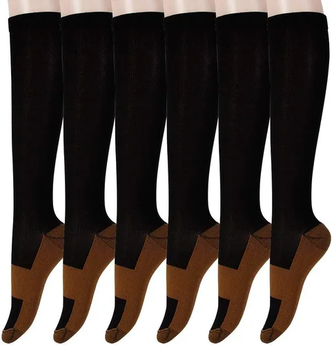 Vista 6 de Calcetines de compresión graduados de cobre, 6 pares de calcetines de compresión antifatiga hasta la rodilla para hombres y mujeres, medias de Negro