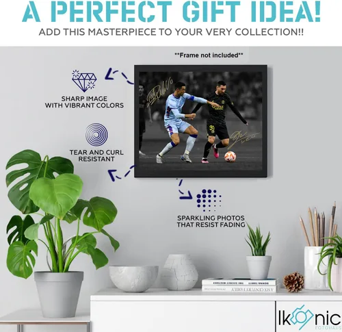 Vista 2 de Ikonic Fotohaus Lionel Messi Cristiano Ronaldo The Final Matchup Firmado Foto Autógrafo Impresión Arte de Pared Decoración del Hogar
