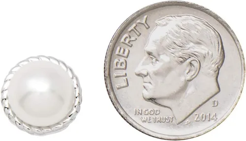Vista 2 de Aretes clásicos de plata de ley con perlas de agua dulce con borde festoneado, 0.394 in, Metal
