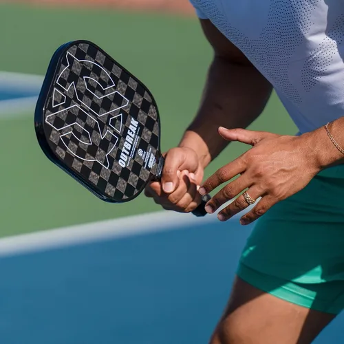 Vista 14 de Onix Outbreak Pickleball Paddle Reinforced by TeXtreme® Technology for Improved Performance and Stronger Play Negro