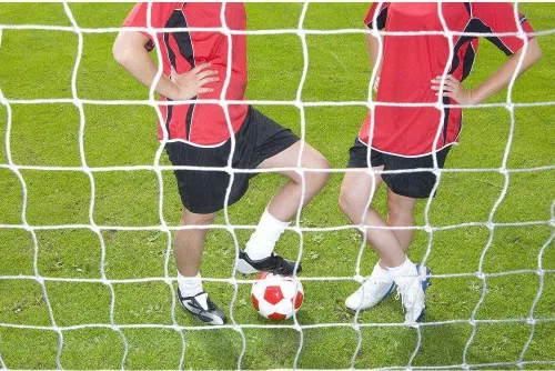 Vista 3 de Red de portería de fútbol, red de portería de fútbol para patio trasero portátil, equipo de práctica de deportes de tiro de fútbol para adultos
