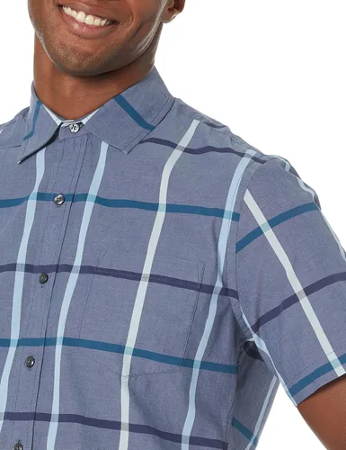 Vista 4 de Tienda Essentials Men's Slim-Fit Short-Sleeve Poplin Shirt