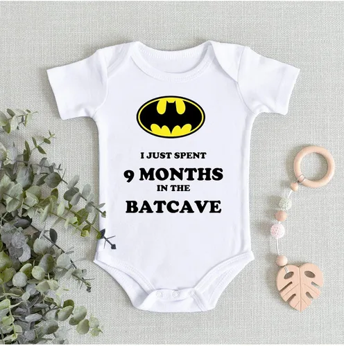 Vista 5 de TripleBDesigns I Just Spent 9 Meses in the Batcave Best Baby Shower Mameluco de regalo divertido
