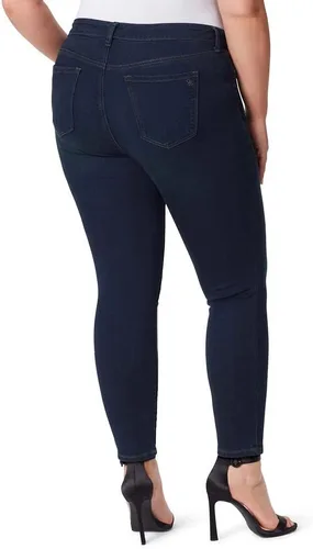 Vista 5 de Jessica Simpson Jeans súper ajustados Kiss Me de talla grande para mujer