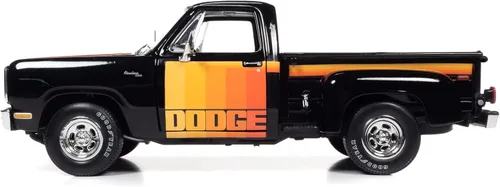 Vista 6 de Auto World 1980 Dodge Pickup Step Side Escala 1:18 Diecast