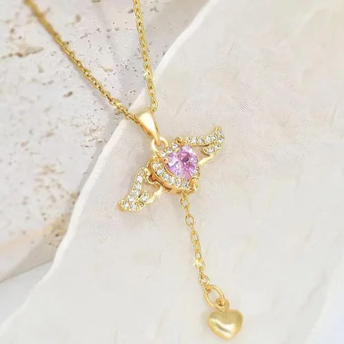 Vista 7 de HUASAI Collar de ala de ángel de cristal rosa, alas de ángel con colgante de corazón, collar de corazón de diamantes de imitación