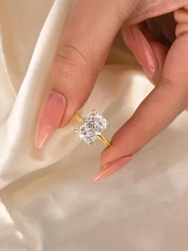Vista 5 de Anillo de compromiso solitario de corte radiante alargado de 4.5 quilates para mujer, anillo de compromiso de plata S925 5A con circonita cúbica
