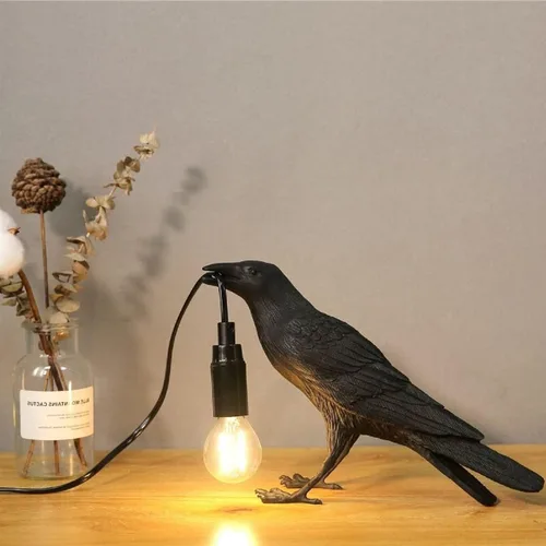 Vista 3 de HGomx Raven - Lámpara de escritorio LED de resina para dormitorio, oficina, sala de estar, casa de campo, Art Deco con enchufe