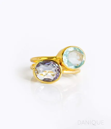Vista 125 de Oval Birthstone Ring Bezel Set in Vermeil Gold, Sterling Silver, or Rose Gold, Stacking Birthstone Ring [rOMB]